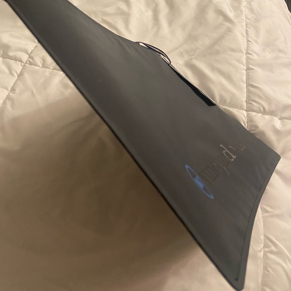 Vineyard vines slim iPad travel case new with tags - Picture 7 of 7